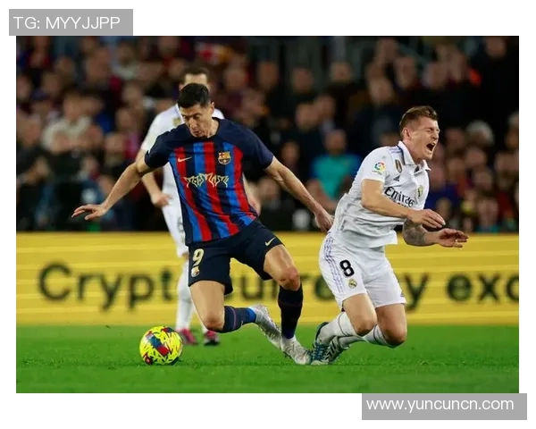 梅西再现神奇绝杀，巴萨战胜皇马夺得西甲冠军