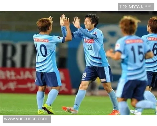 松本山雅迎战枥木球队全力争胜展现实力与团队精神